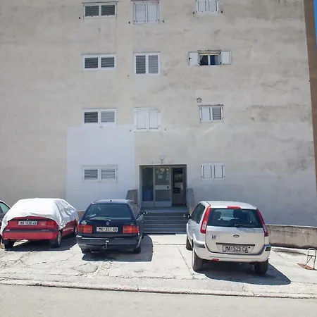 Apartment Dolores Makarska Exterior photo